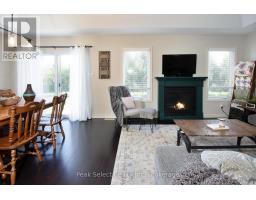 121 WATSON STREET - 6