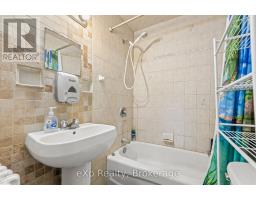 242 DALHOUSIE STREET - 25