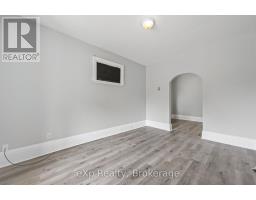 242 DALHOUSIE STREET - 7