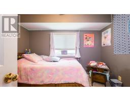 49 WELLINGTON STREET W - 23