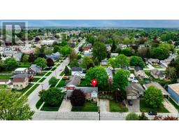 49 WELLINGTON STREET W - 32