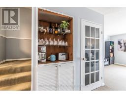 9 - 440 PIONEER DRIVE - 17