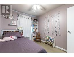 9 - 440 PIONEER DRIVE - 22