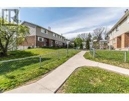 9 - 440 PIONEER DRIVE - 39