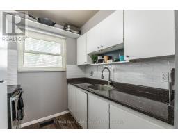 9 - 440 PIONEER DRIVE - 7