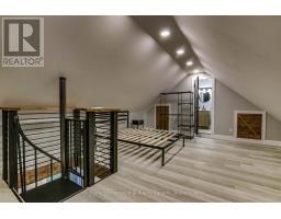 71 BRISCOE STREET E - 10