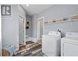 236 SYDENHAM STREET - 33
