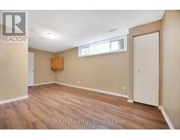 50 - 550 SECOND STREET - 21