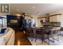 47 - 181 SKYLINE AVENUE - 11