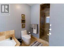 47 - 181 SKYLINE AVENUE - 15