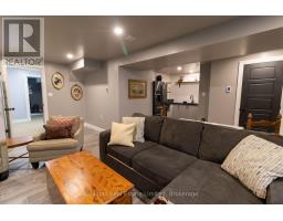 47 - 181 SKYLINE AVENUE - 23