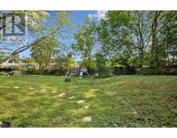27 NORFOLK AVENUE - 37