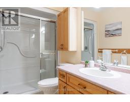 114 KILLORAN CRESCENT - 11