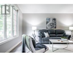 114 KILLORAN CRESCENT - 4