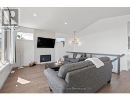 155 MCLEOD STREET - 19