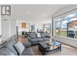 155 MCLEOD STREET - 21