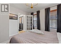 187 SOUTHVALE ROAD - 6