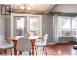 26 DICKENS PLACE - 15