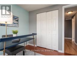 26 DICKENS PLACE - 33