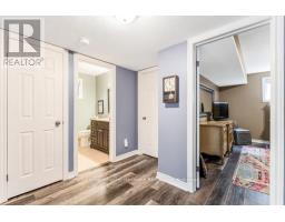 10 FREEMAN STREET - 26