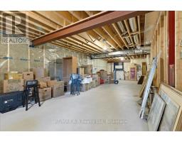 106 RIDGEWOOD CRESCENT - 34