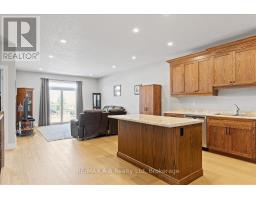 106 RIDGEWOOD CRESCENT - 9