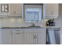 587 HAWTHORNE PLACE - 14