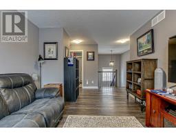 587 HAWTHORNE PLACE - 20
