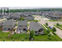 587 HAWTHORNE PLACE - 40