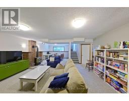 33774 MAPLE COURT - 32