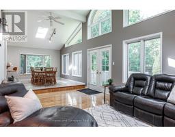 205 GRAFF AVENUE - 25
