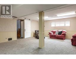 205 GRAFF AVENUE - 39