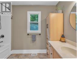 134 WELLINGTON STREET - 26
