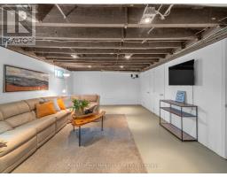 134 WELLINGTON STREET - 32