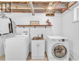 134 WELLINGTON STREET - 36
