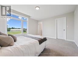 60 AYR MEADOW CRESCENT - 19