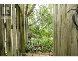 155 FRANKLIN DRIVE - 44