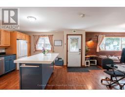156 RICHMOND STREET - 11