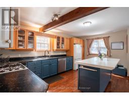 156 RICHMOND STREET - 12