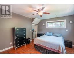 156 RICHMOND STREET - 18