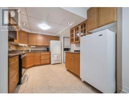 506 - 237 KING STREET W - 17