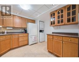 506 - 237 KING STREET W - 20