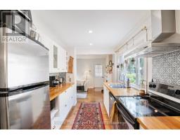 122 SPADINA ROAD E - 22