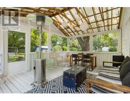 122 SPADINA ROAD E - 28