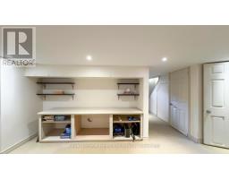 30 WATERLOO STREET - 33