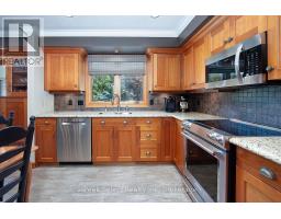 139 WATERLOO STREET S - 14