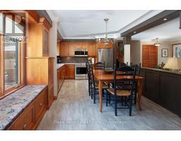 139 WATERLOO STREET S - 16