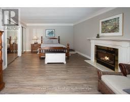 139 WATERLOO STREET S - 27