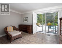 139 WATERLOO STREET S - 29
