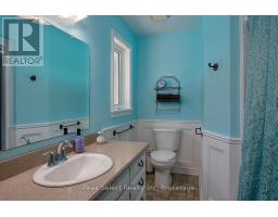 139 WATERLOO STREET S - 30